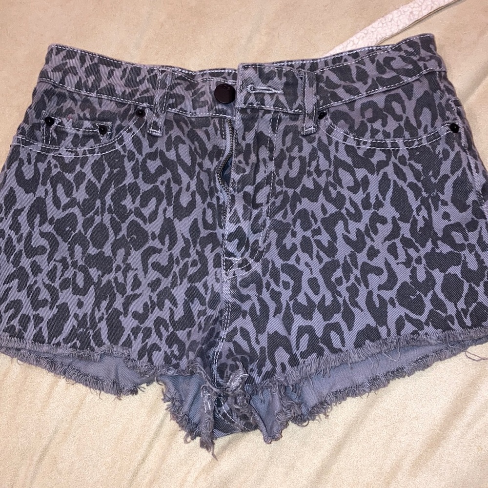 BDG SHORTS